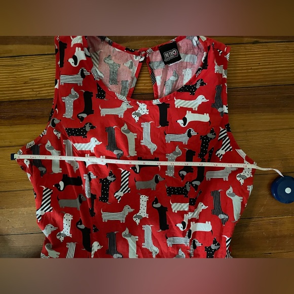 Retrolicious Vibrant Red Dress with Weiner Dog Print - Picture 2 of 4
